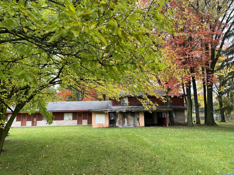 Timberlane Motel - Oct 22 2023 Photo (newer photo)